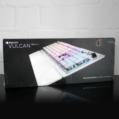 ROCCAT Vulcan 121 AIMO Gaming Tastatur, mechanisch, weiß